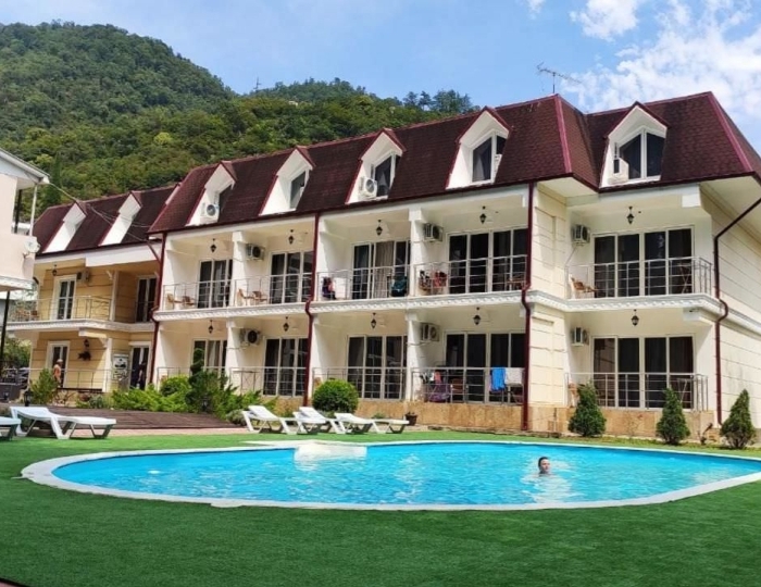 Отель «Царская аллея» Новый Афон